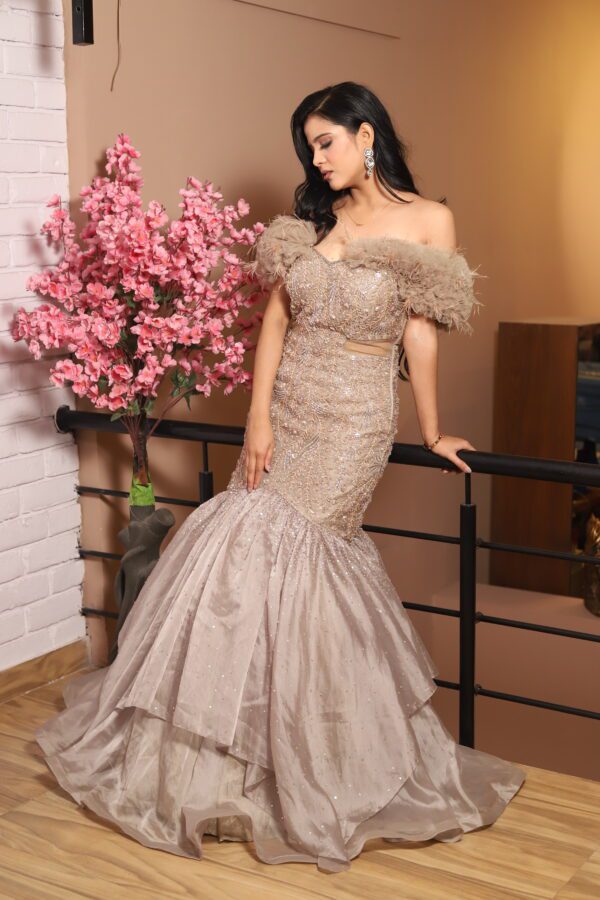mouse color off shoulder frill fish cut gown