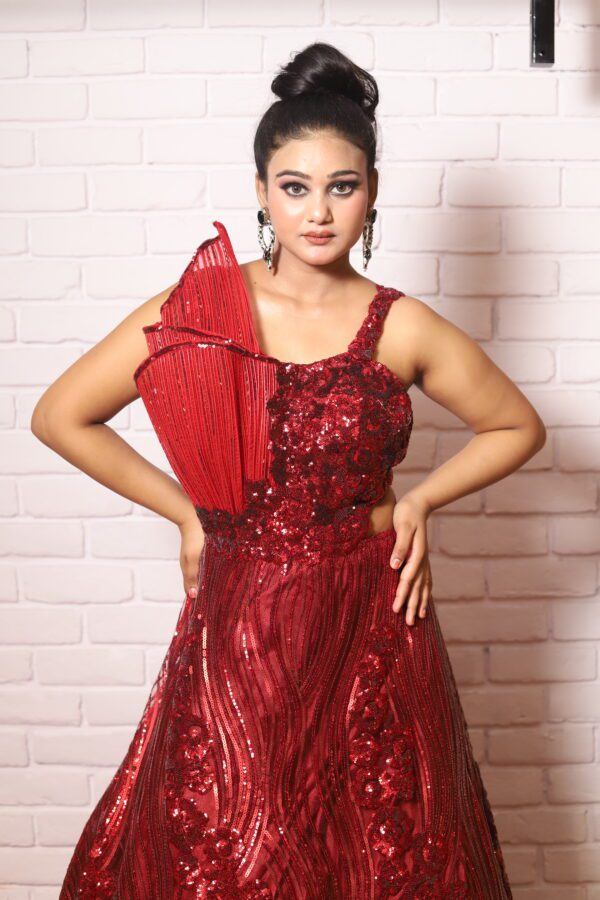 Western flap trail gown