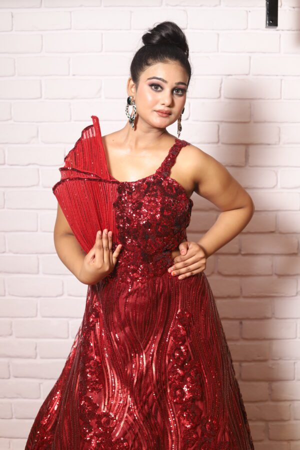 Western flap trail gown